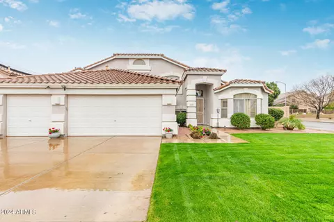 6978 W Lone Cactus Dr, Glendale, AZ 85308