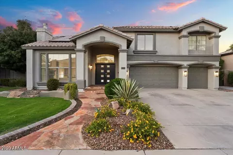 1370 E San Carlos Way, Chandler, AZ 85249