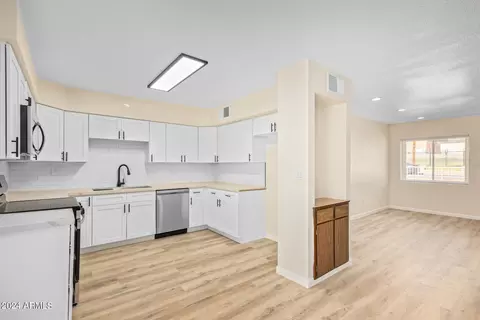 231 E Vogel Ave, Phoenix, AZ 85020 photo 13