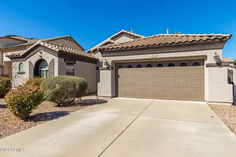 Exterior - 1232 E Mary Ln, Gilbert, AZ 85295 photo 3 of 8