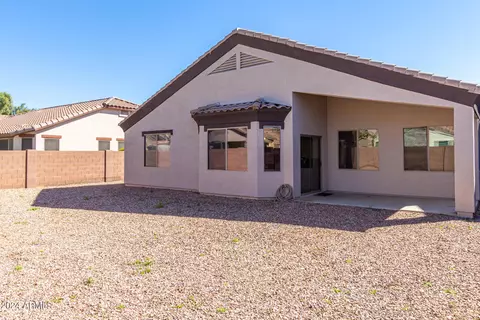 Exterior - 1232 E Mary Ln, Gilbert, AZ 85295 photo 4 of 8