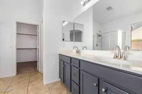 Bath - 1232 E Mary Ln, Gilbert, AZ 85295 photo 1 of 5