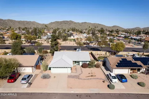 View/Area - 4442 E Cheyenne Dr, Phoenix, AZ 85044 photo 1 of 10