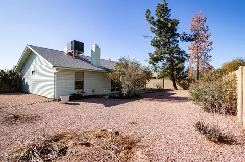 Exterior - 4442 E Cheyenne Dr, Phoenix, AZ 85044 photo 11 of 17