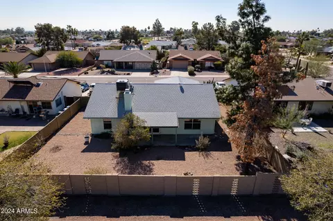 View/Area - 4442 E Cheyenne Dr, Phoenix, AZ 85044 photo 3 of 10