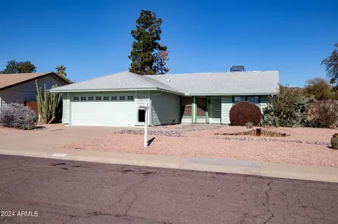 Exterior - 4442 E Cheyenne Dr, Phoenix, AZ 85044 photo 9 of 17