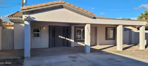 2130 W Highland Ave, Phoenix, AZ 85015