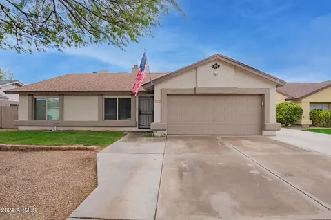 8409 W Dreyfus Dr, Peoria, AZ 85381