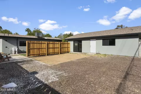 Exterior - 3407 N 44th Pl, Phoenix, AZ 85018 photo 2 of 10