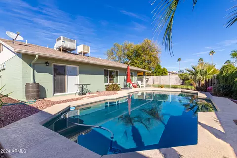 3421 W Juniper Ave, Phoenix, AZ 85053 photo 10