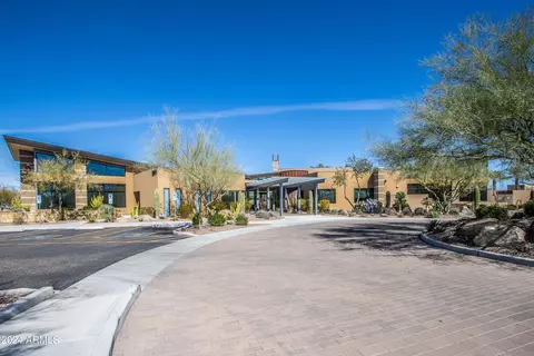 View/Area - 2932 E Tina Dr, Phoenix, AZ 85050 photo 1 of 1