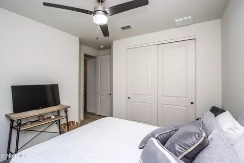 Bedroom - 2932 E Tina Dr, Phoenix, AZ 85050 photo 5 of 5