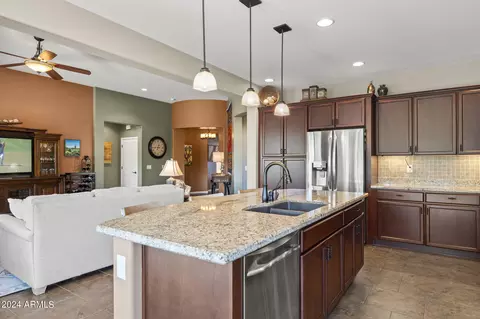 Kitchen - 1801 N 165th Dr, Goodyear, AZ 85395 photo 3 of 5