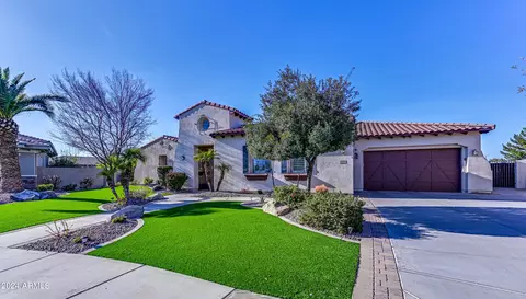 3250 E Cedar Dr, Chandler, AZ 85249