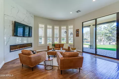 Living - 3250 E Cedar Dr, Chandler, AZ 85249 photo 1 of 8