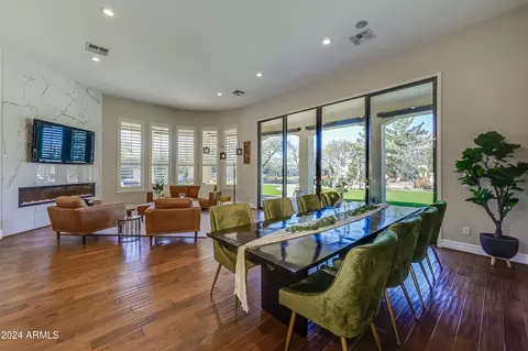 Dining - 3250 E Cedar Dr, Chandler, AZ 85249 photo 1 of 3