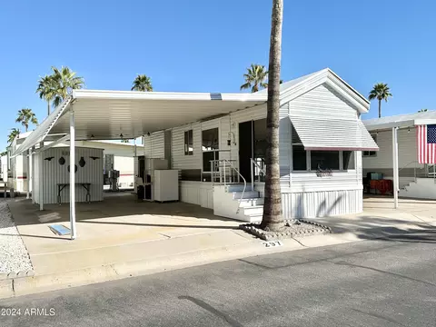 297 S Diamond Dr, Apache Junction, AZ 85119