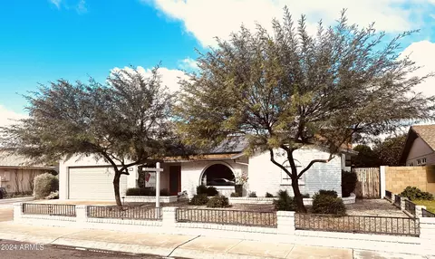 4932 W Carol Ave, Glendale, AZ 85302