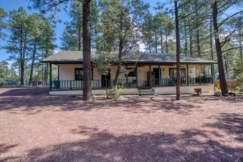 1290 W Mcneil --, Show Low, AZ 85901