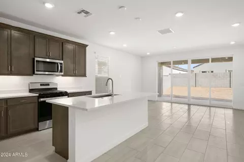 Kitchen - 1738 E Questa Dr, Phoenix, AZ 85024 photo 6 of 6