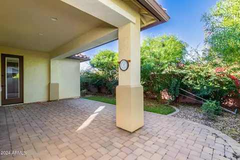 Exterior - 2116 S Nancy Ln, Gilbert, AZ 85295 photo 5 of 8