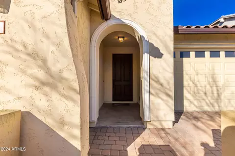 Exterior - 2116 S Nancy Ln, Gilbert, AZ 85295 photo 8 of 8
