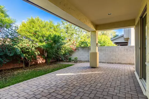 Exterior - 2116 S Nancy Ln, Gilbert, AZ 85295 photo 3 of 8