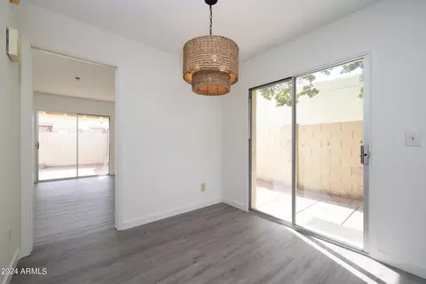 715 E Michelle Dr, Phoenix, AZ 85022 photo 8