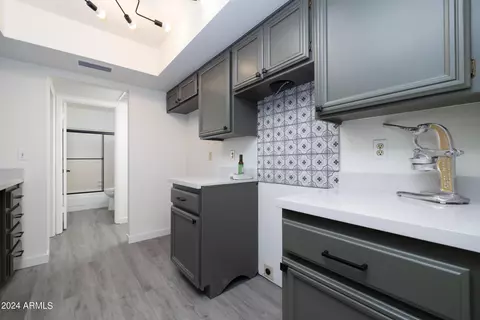 715 E Michelle Dr, Phoenix, AZ 85022 photo 10