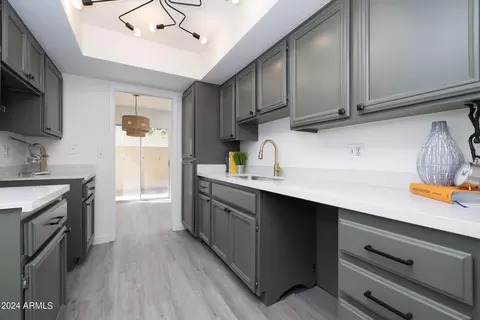 715 E Michelle Dr, Phoenix, AZ 85022 photo 12
