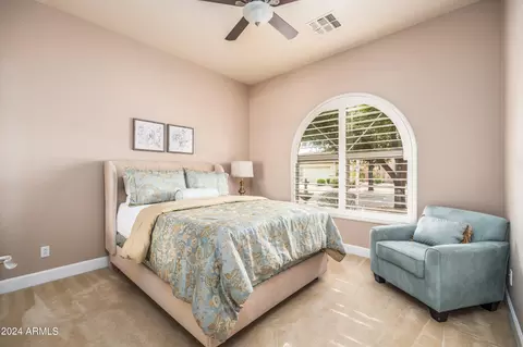 Bedroom - 4604 E Reins Rd, Gilbert, AZ 85297 photo 5 of 5