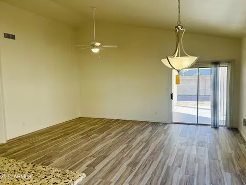 997 E Brentrup Dr, Tempe, AZ 85283 photo 8
