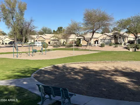 997 E Brentrup Dr, Tempe, AZ 85283 photo 26