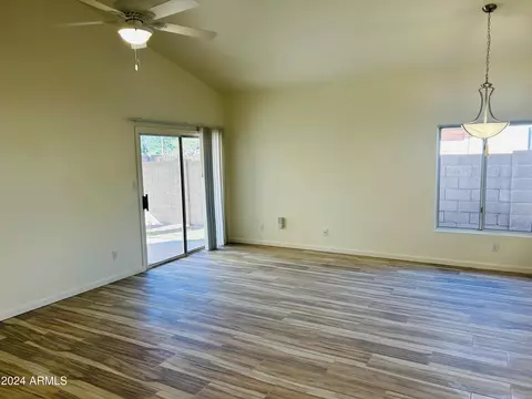 997 E Brentrup Dr, Tempe, AZ 85283 photo 11