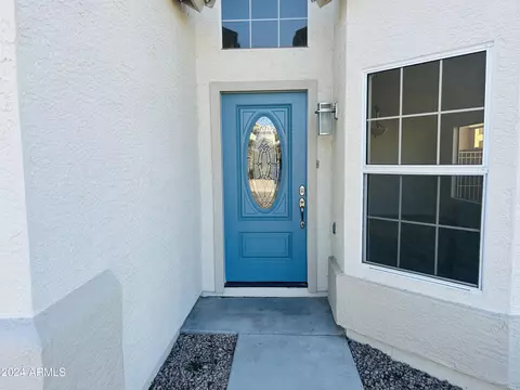 997 E Brentrup Dr, Tempe, AZ 85283 photo 2