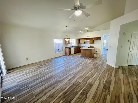997 E Brentrup Dr, Tempe, AZ 85283 photo 10