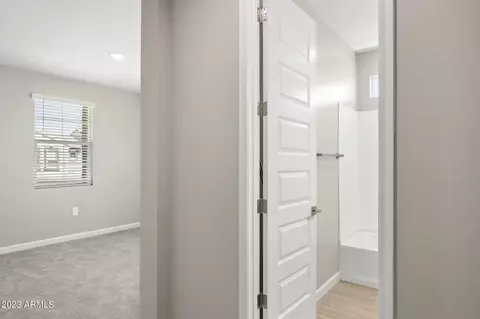Entry Way - 5970 E Lone Cactus Dr, Phoenix, AZ 85050 photo 3 of 3