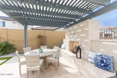 Exterior - 729 E Nighthawk Way, Phoenix, AZ 85048 photo 6 of 9