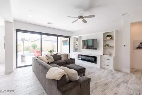 Living - 729 E Nighthawk Way, Phoenix, AZ 85048 photo 2 of 2