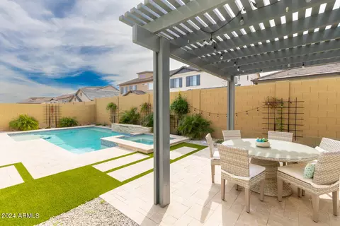 Exterior - 729 E Nighthawk Way, Phoenix, AZ 85048 photo 5 of 9
