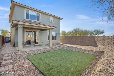 Exterior - 22010 N 28th Pl, Phoenix, AZ 85050 photo 6 of 14