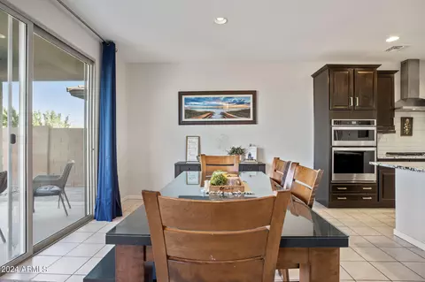 Dining - 22010 N 28th Pl, Phoenix, AZ 85050 photo 1 of 2