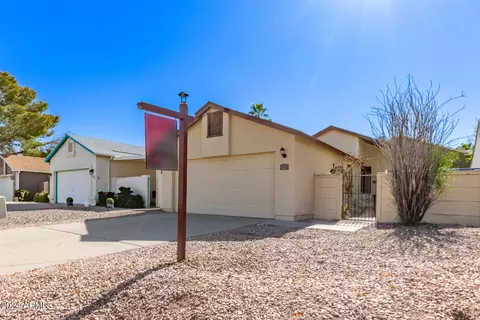 4223 E Contessa St, Mesa, AZ 85205 photo 2