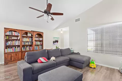 4223 E Contessa St, Mesa, AZ 85205 photo 9