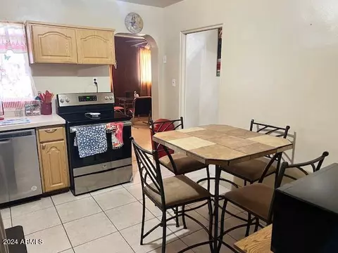 2033 E Cypress St, Phoenix, AZ 85006 photo 4