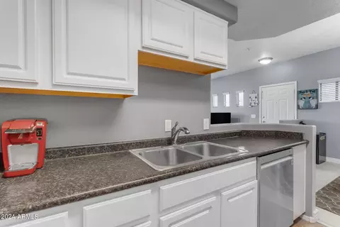 3434 E Baseline Rd #332, Phoenix, AZ 85042 photo 7