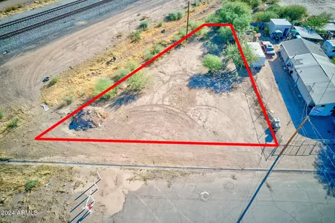 313 N Curiel St #7, Eloy, AZ 85131
