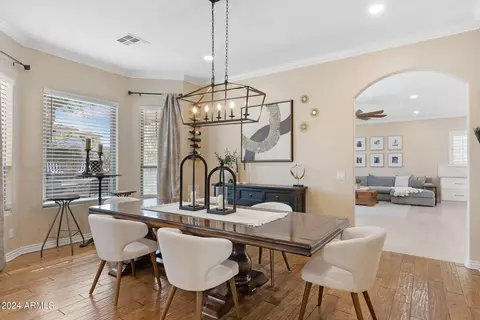 Dining - 4685 E Ruffian Rd, Gilbert, AZ 85297 photo 4 of 5