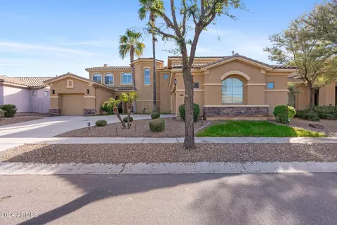 Exterior - 4685 E Ruffian Rd, Gilbert, AZ 85297 photo 10 of 15