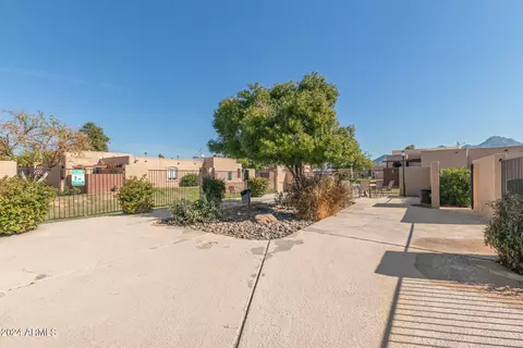 View/Area - 1042 E Pueblo Rd, Phoenix, AZ 85020 photo 4 of 4